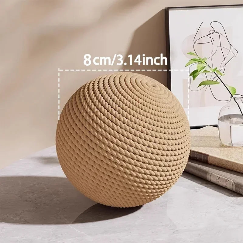 Interactive Sisal Cat Ball Toy for Scratching and Teeth Cleaning