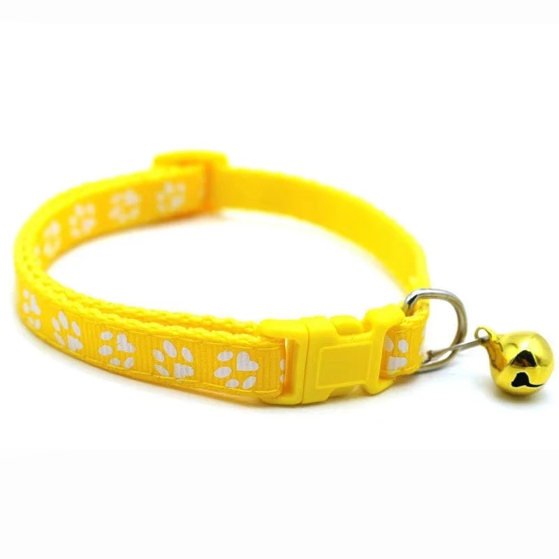 Adjustable Cat Collar With Attached Bell And Ribbon Design